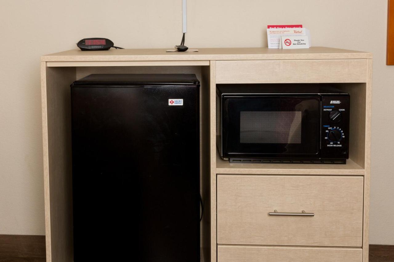 Red Roof Inn & Suites Pigeon Forge Parkway Екстер'єр фото