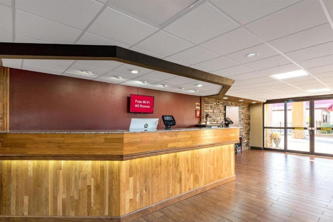 Red Roof Inn & Suites Pigeon Forge Parkway Екстер'єр фото